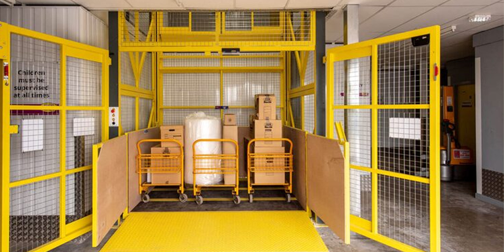 Goods Lift Manufacturers in Pune